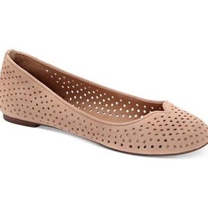 Womens Lucky Brand Enorahh Perforated Flats